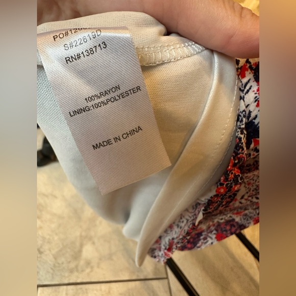 Rayon Dress from Greece - Picture 5 of 5